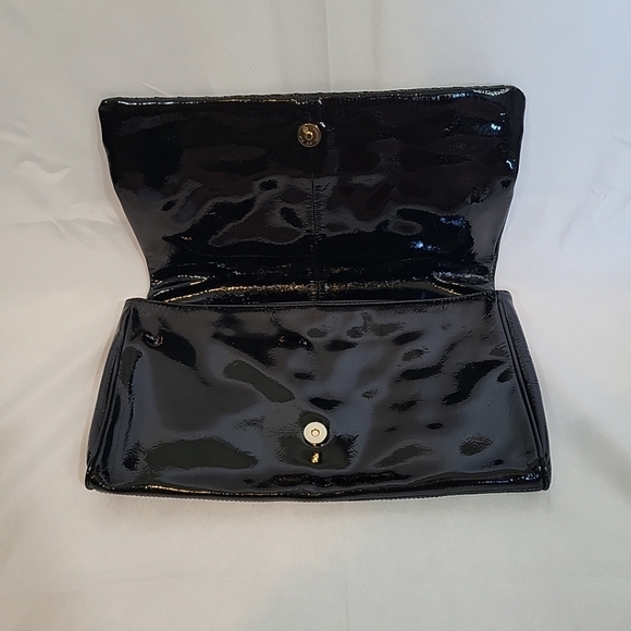 CHARLES DAVID Patent Leather Envelope Clutch Handbag Purse Black Foldover NWT - Picture 8 of 16